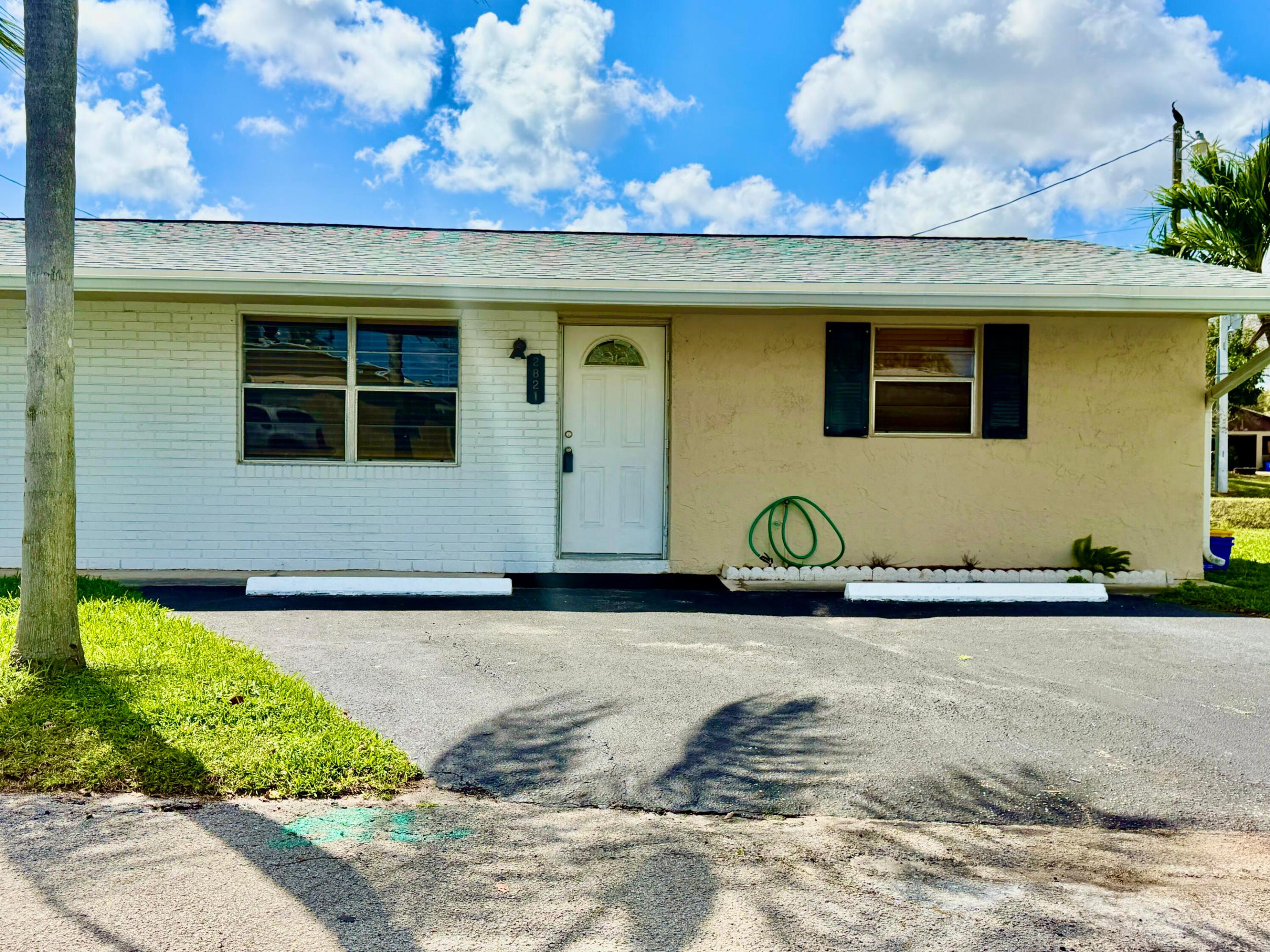 2821 Duke Lane