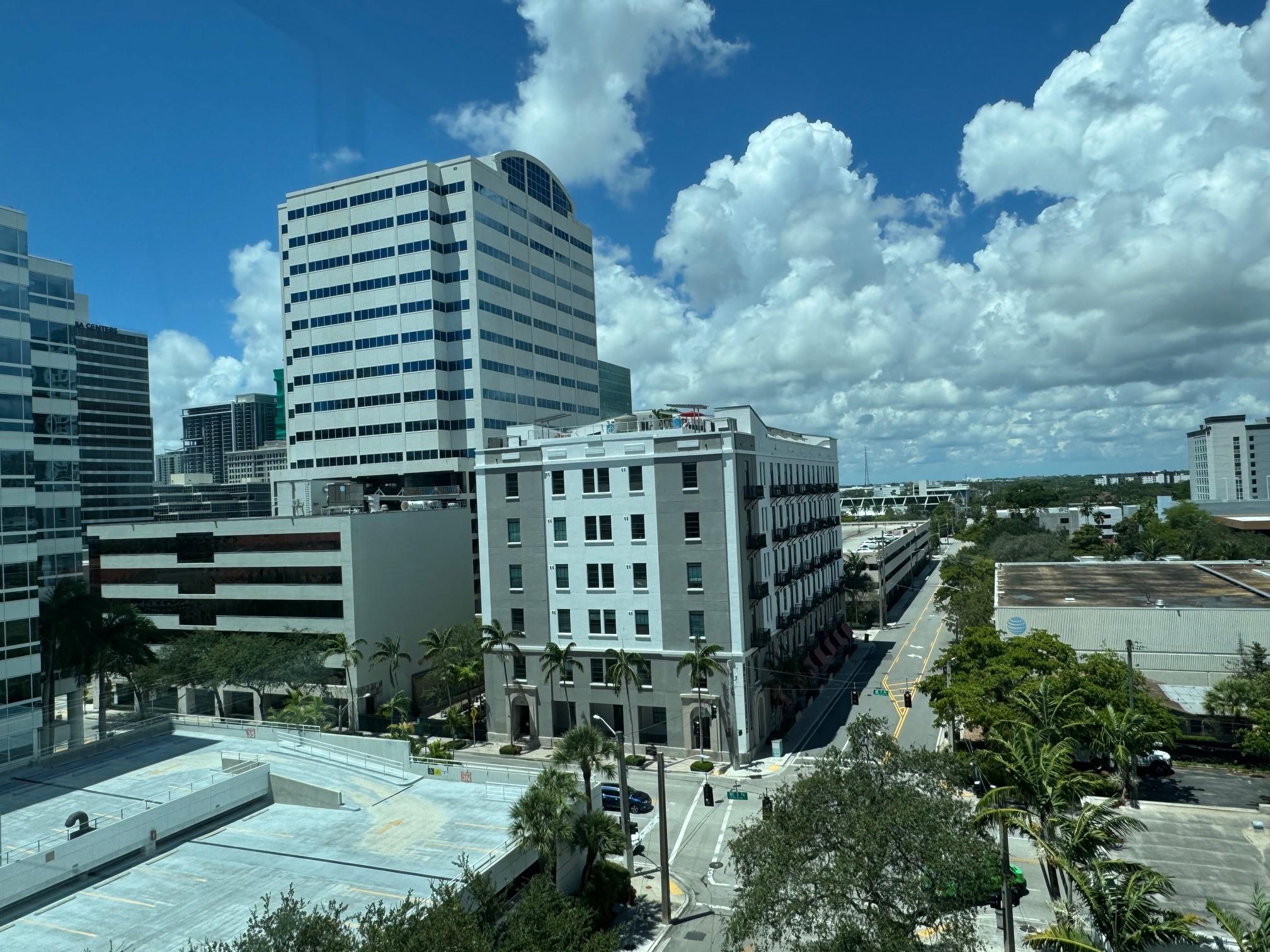 NOLA LOFTS CONDO - Residential Lease