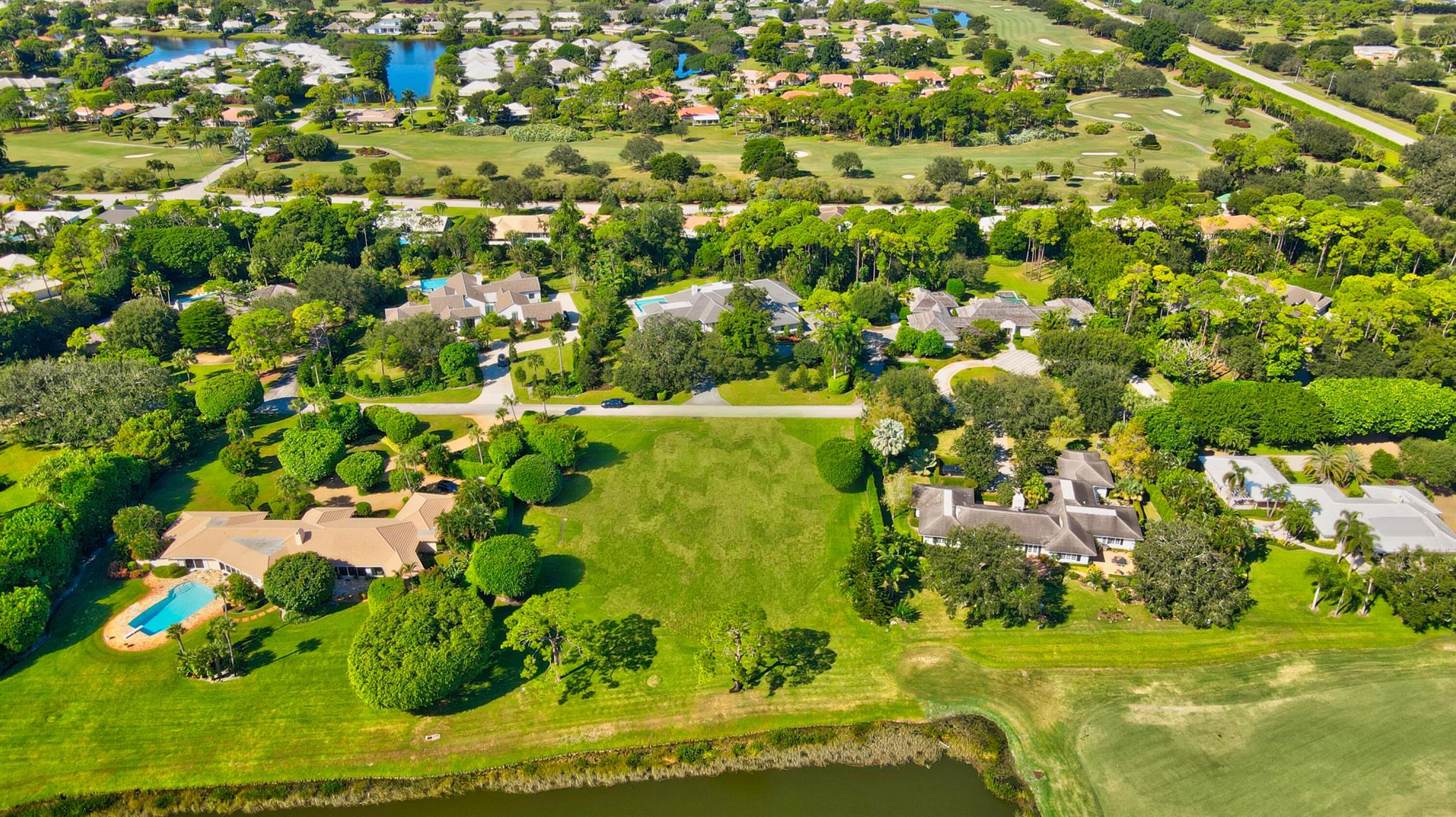 GOLF VILLAGE OF UNIT 1 - Land