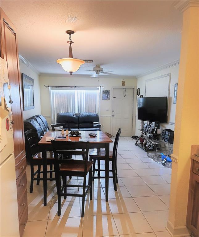 Coral Spgs Village Green - Residential Income