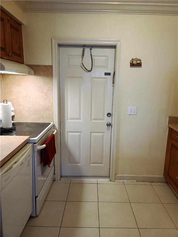 Coral Spgs Village Green - Residential Income