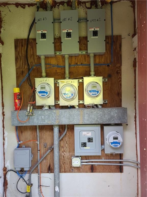 Coral Spgs Village Green - Residential Income