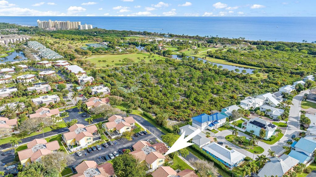 Photo of 258 Seabreeze Circle, Jupiter, FL 33477 (MLS # R10950143)