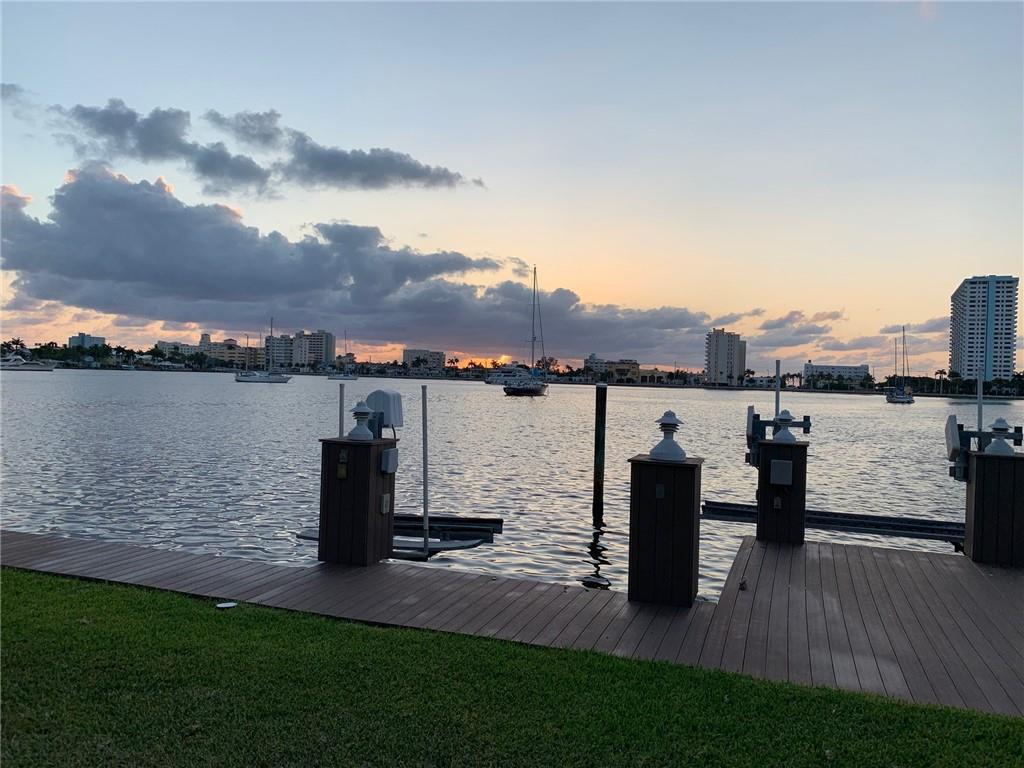 Hollywood Lakes Sec 1-32 - Residential