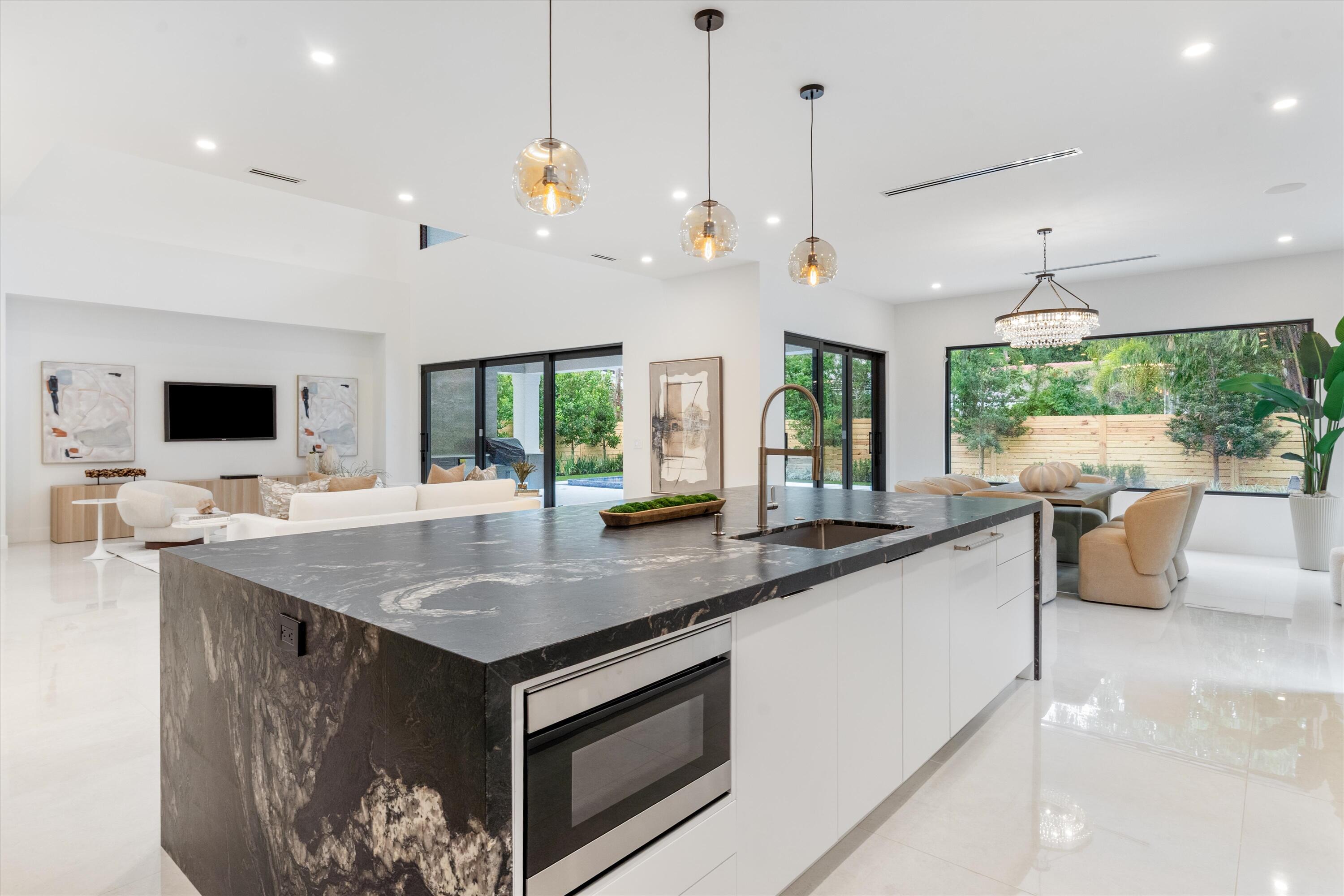 Old Floresta / Tunison Palms - Residential