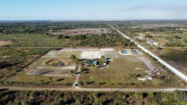 OKEECHOBEE COUNTY - Land