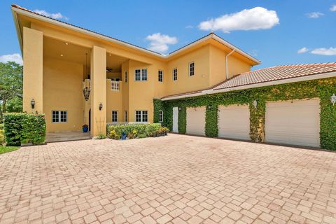 A home in Plantation