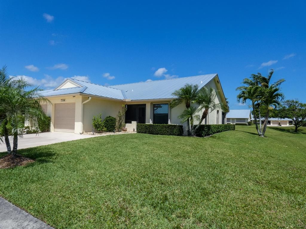 Photo of 7708 SE Sugar Sand Circle, Hobe Sound, FL 33455 (MLS # R10792996)