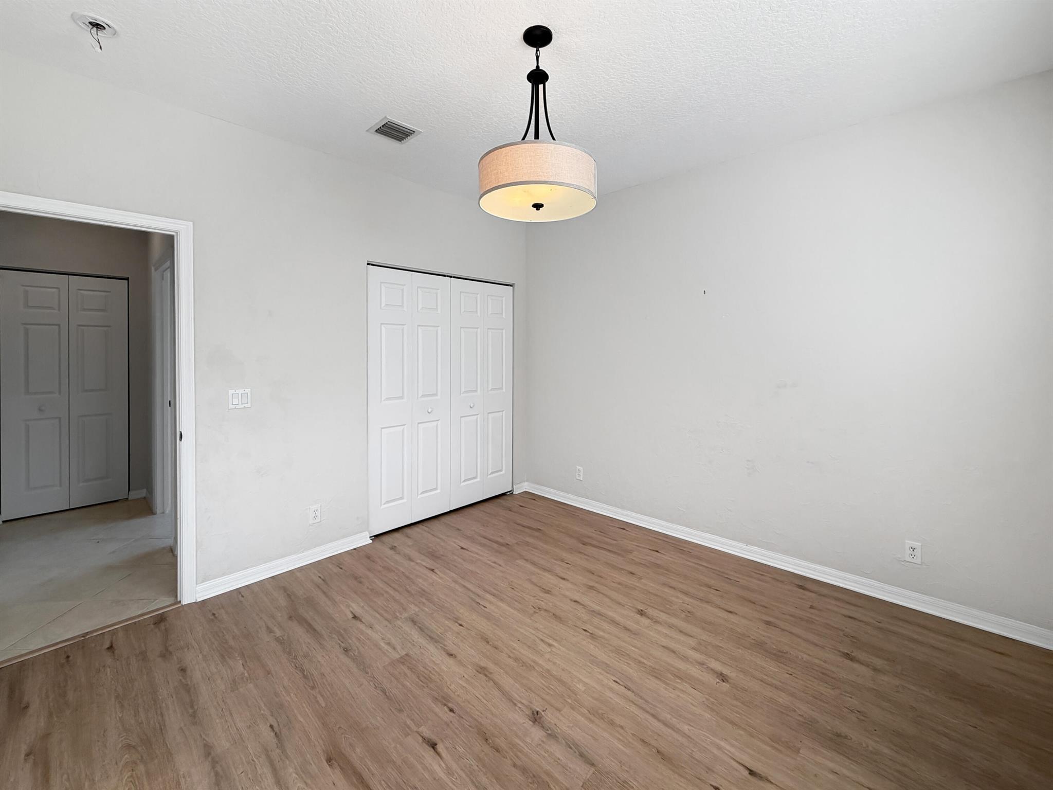 TOWNE PARK 1 - Residential