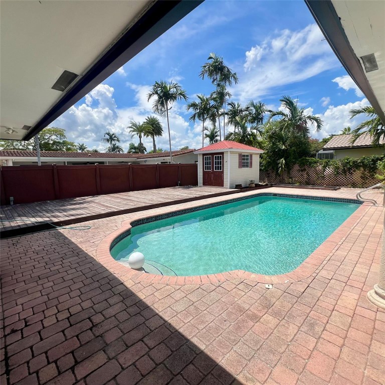 HOLLYWOOD HILLS NORTH SEC - Residential