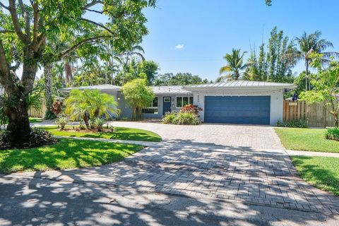 Tiny photo for 5540 SW 3rd Street, Plantation, FL 33317 (MLS # B26021561)