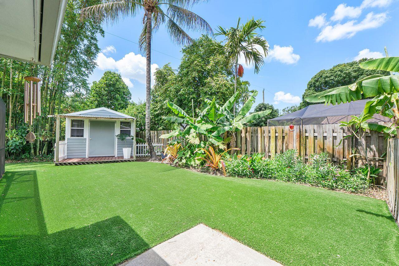 PLANTATION PARK THIRD ADD - Residential