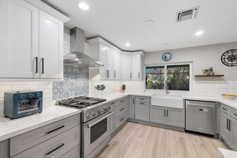 Tiny photo for 5540 SW 3rd Street, Plantation, FL 33317 (MLS # B26021561)