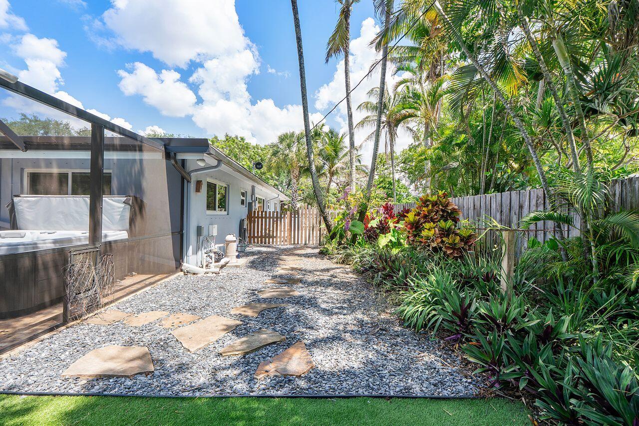 PLANTATION PARK THIRD ADD - Residential