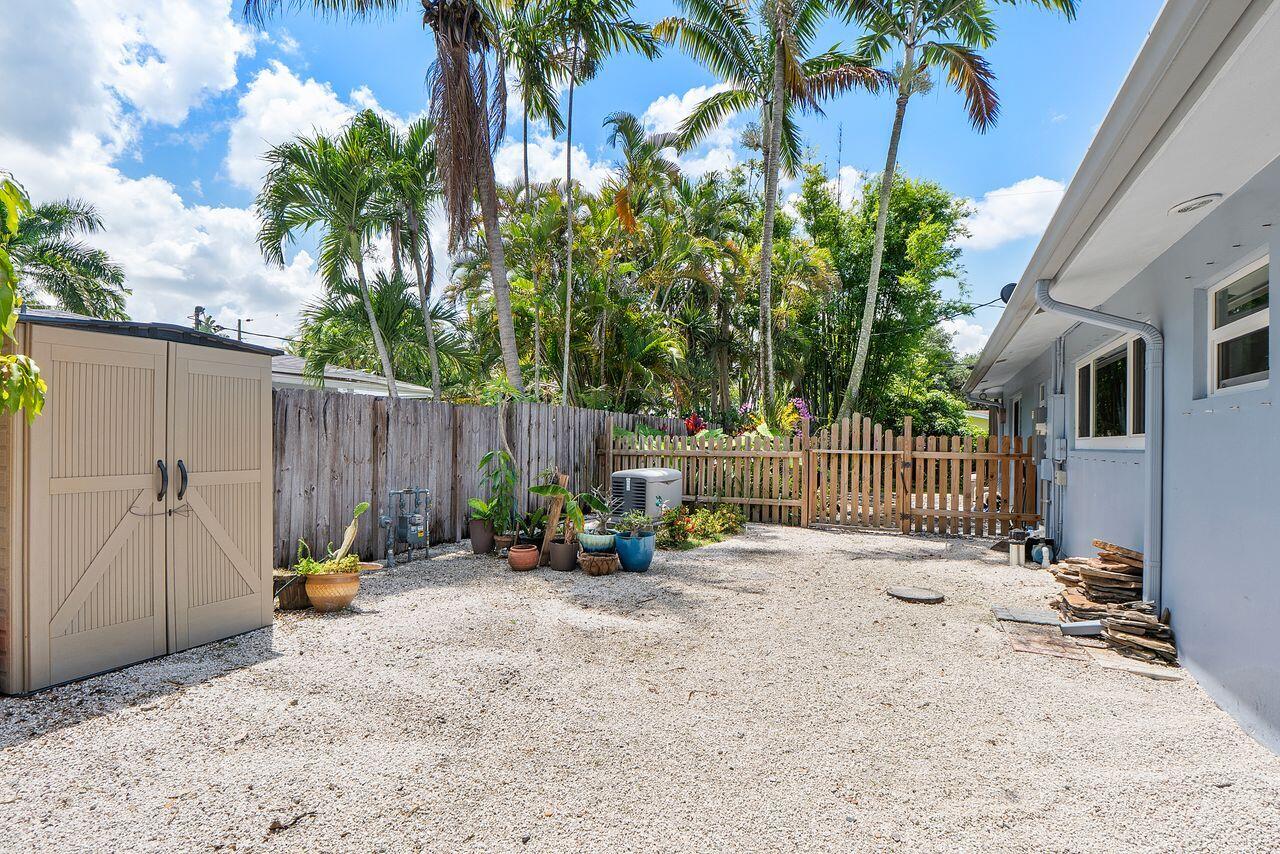 PLANTATION PARK THIRD ADD - Residential