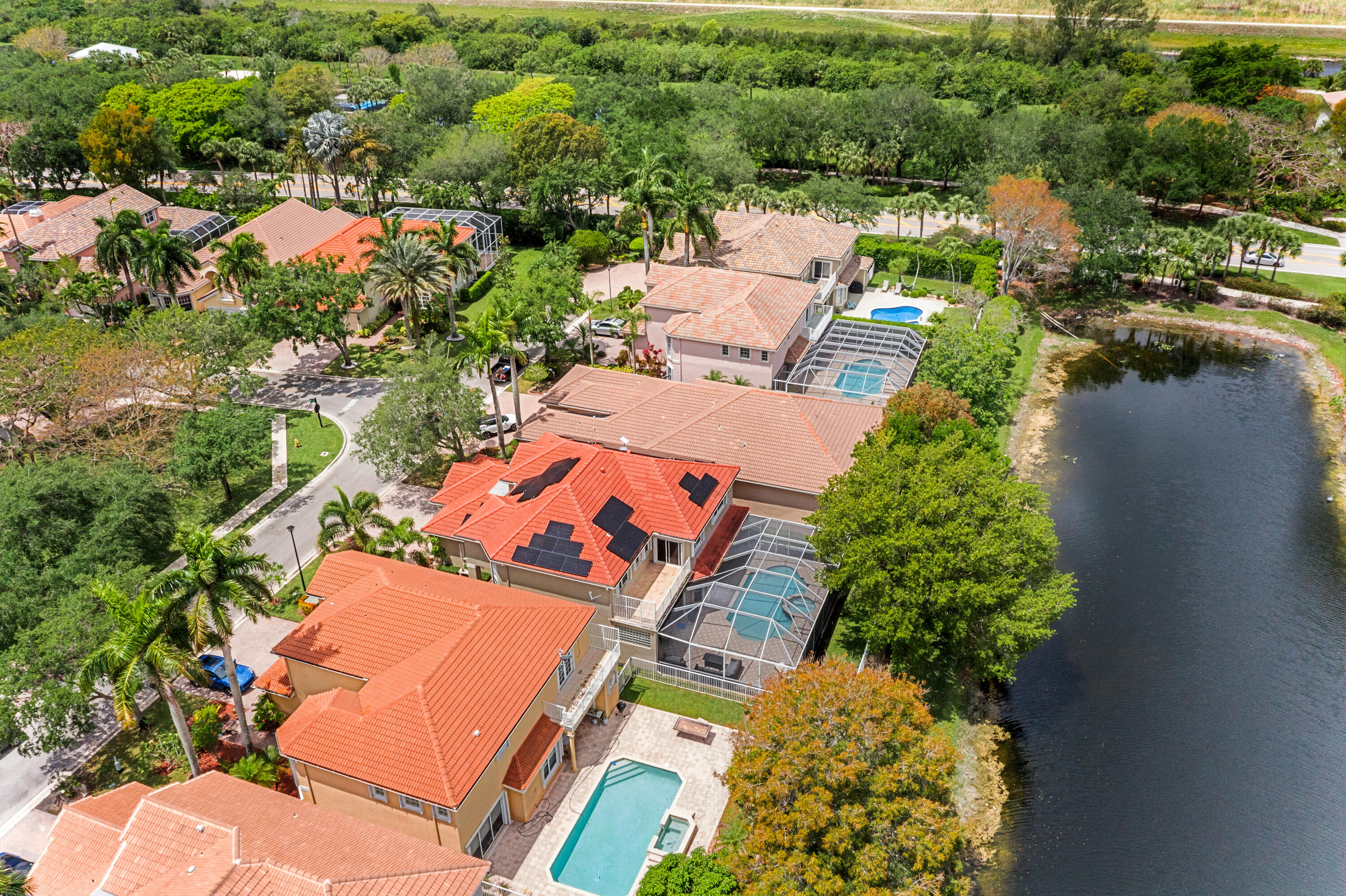 HERON BAY - L'HERMITAGE - Residential
