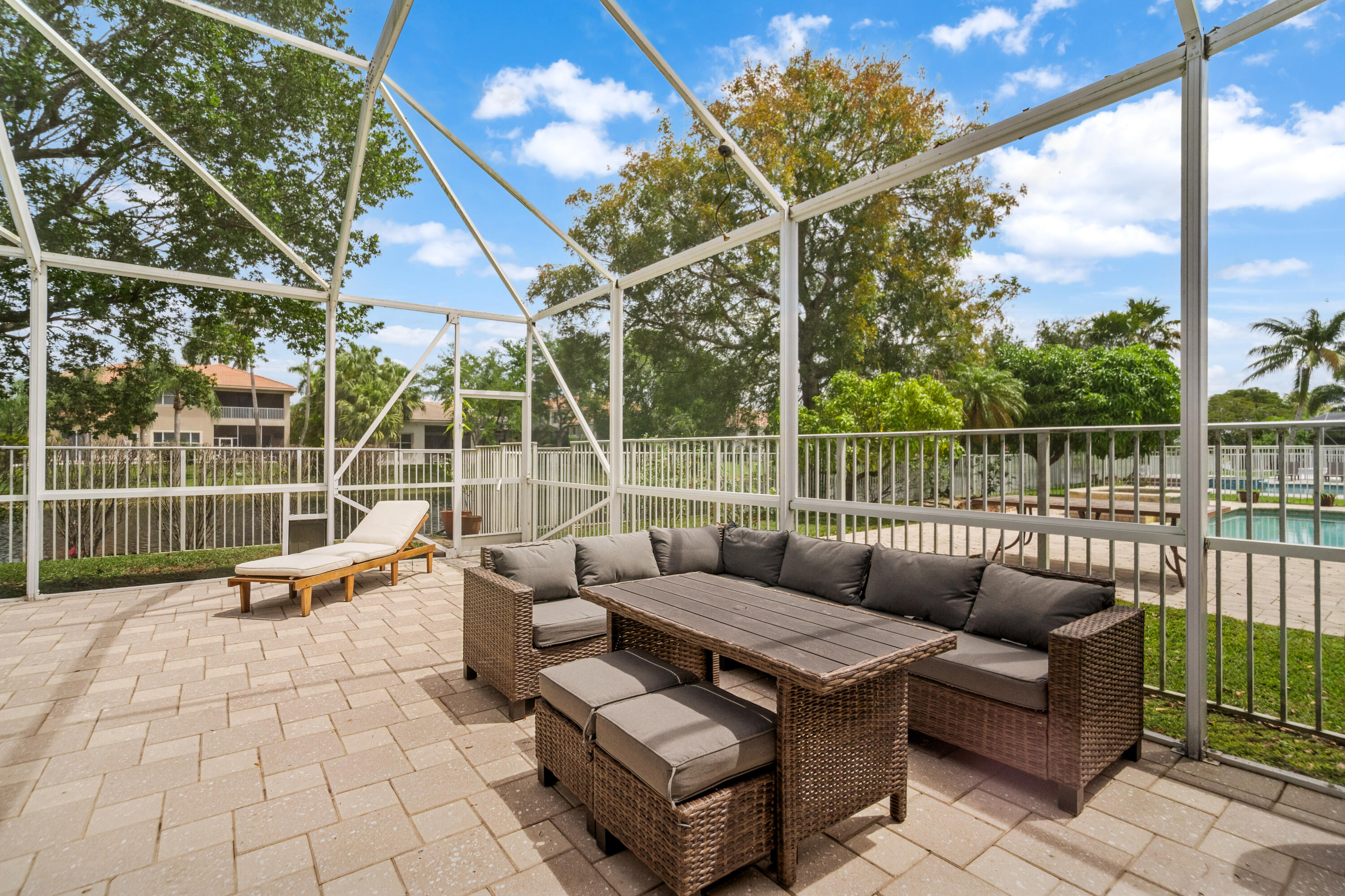 HERON BAY - L'HERMITAGE - Residential