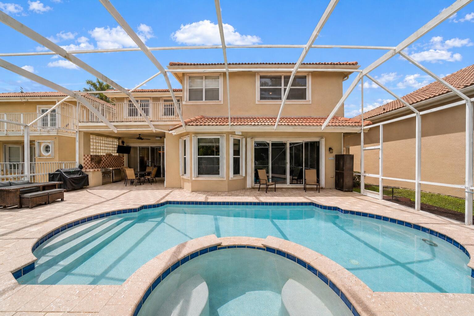HERON BAY - L'HERMITAGE - Residential