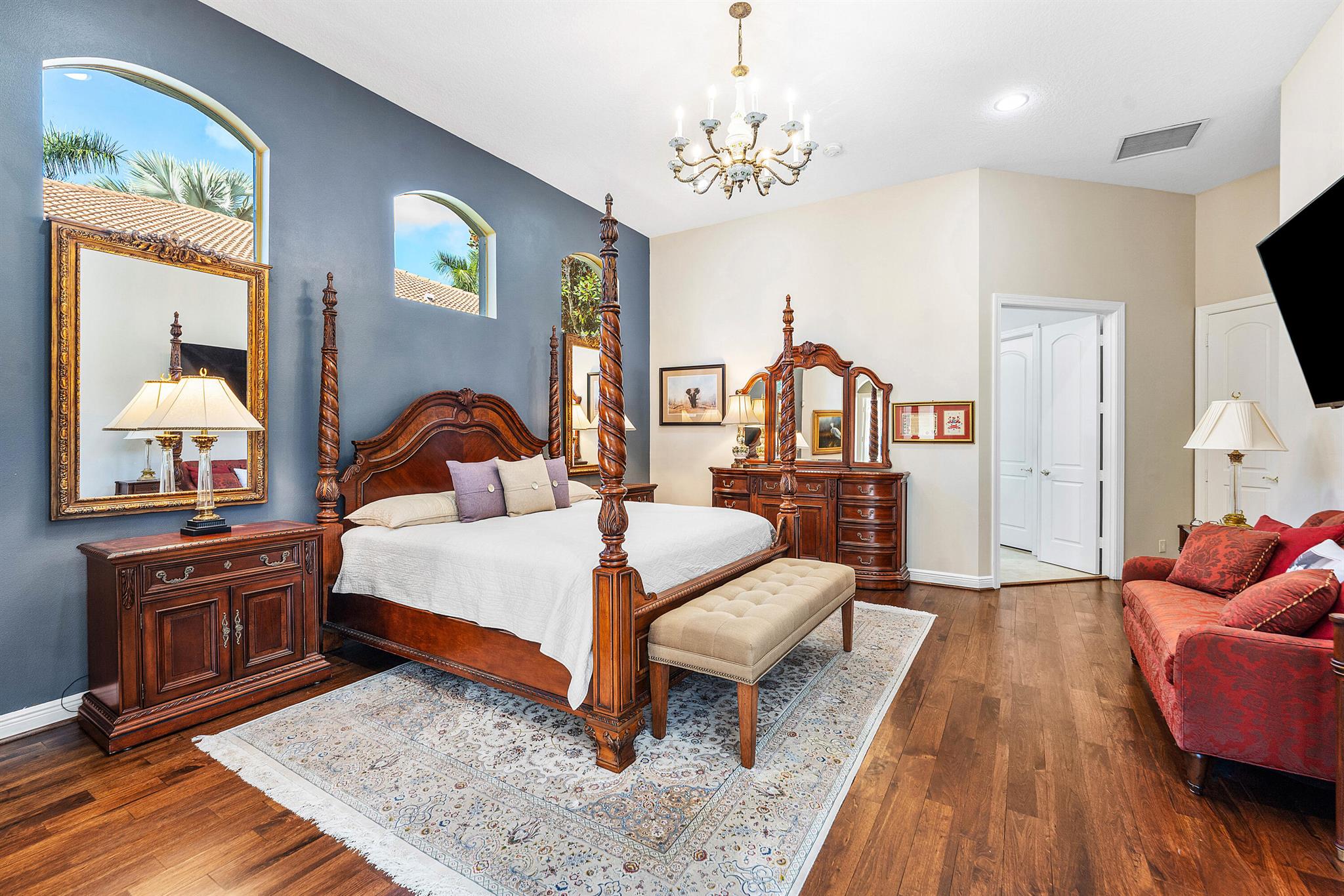 MIZNER COUNTRY CLUB - Residential