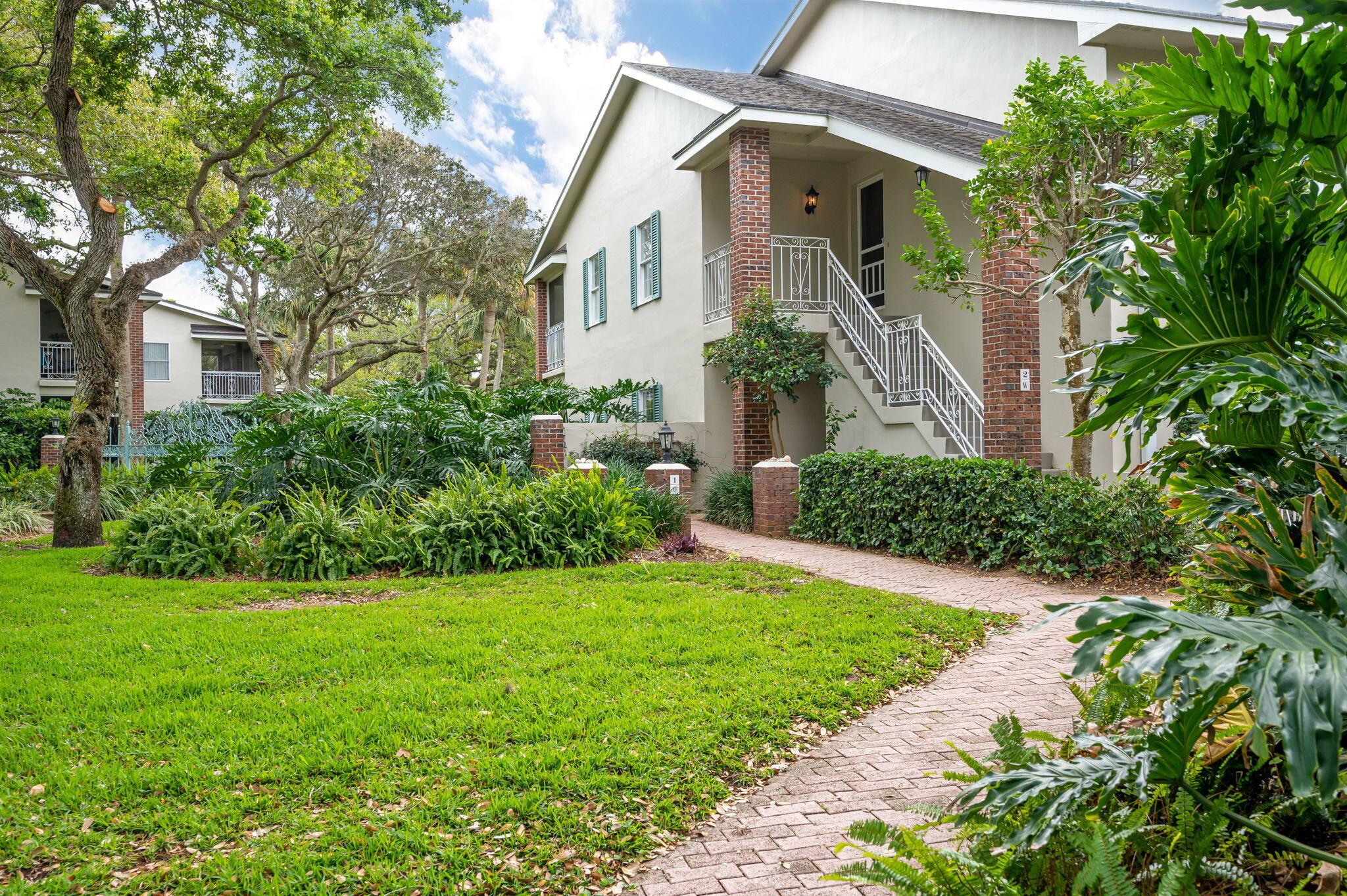 101 W Park Shores Circle 2w, Indian River Shores, FL, 32963/$399,900 1 101 W Park Shores Circle 2w