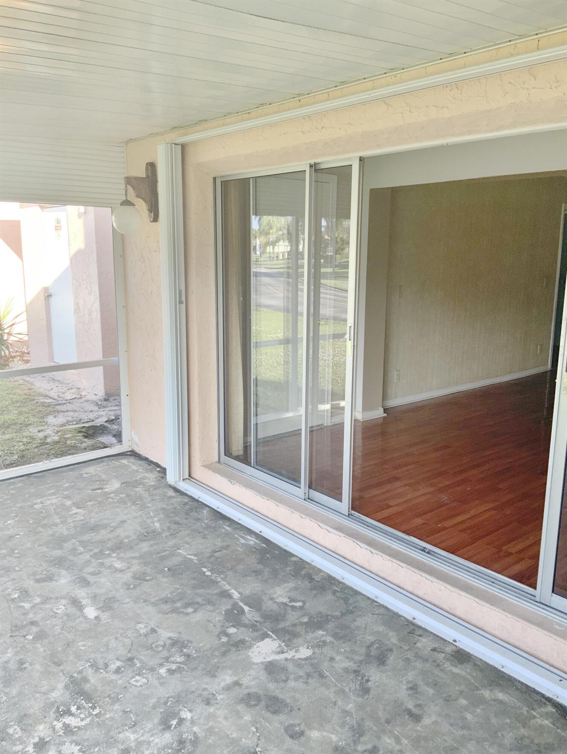 PINES OF DELRAY NORTH CON - Residential