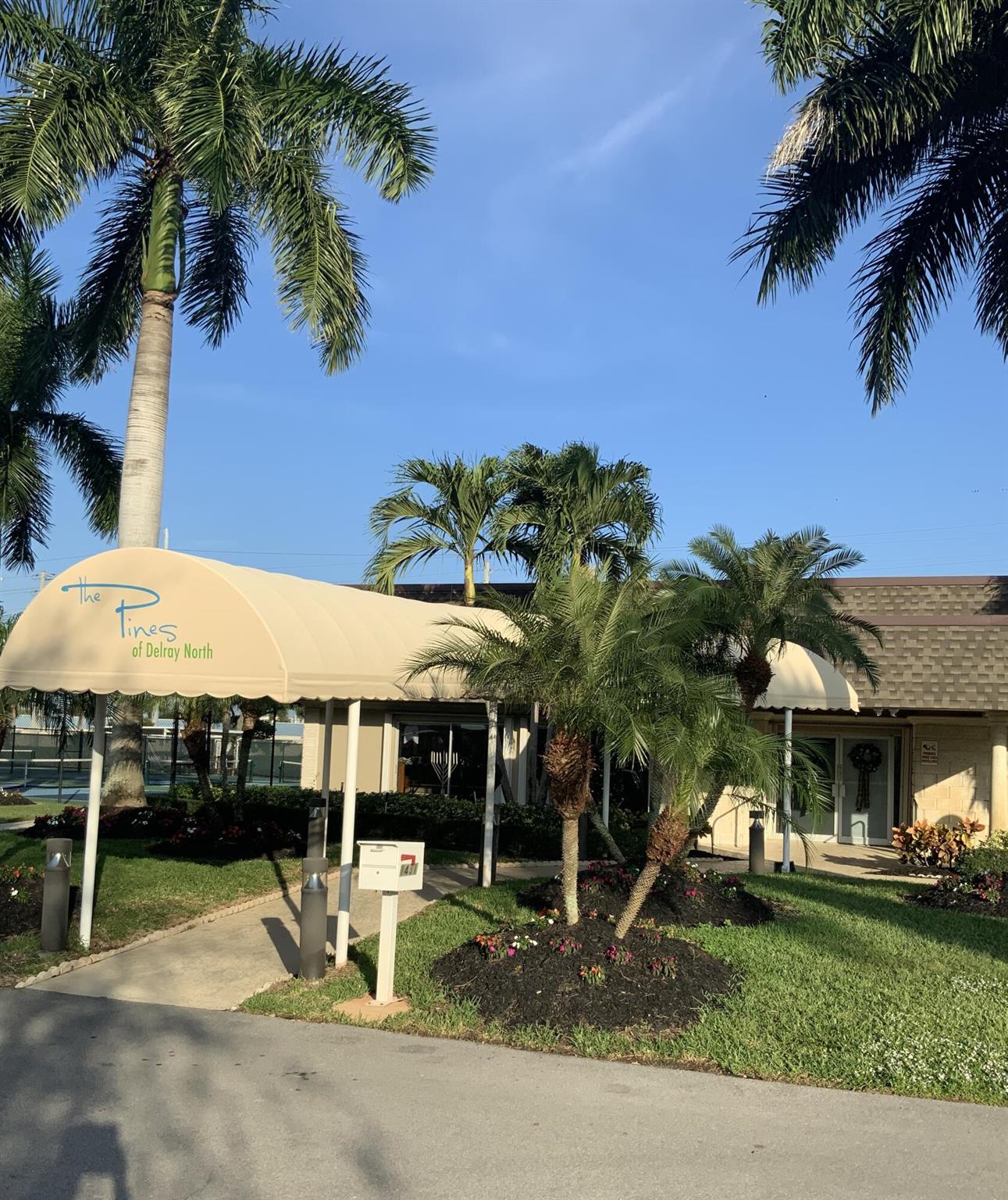 PINES OF DELRAY NORTH CON - Residential