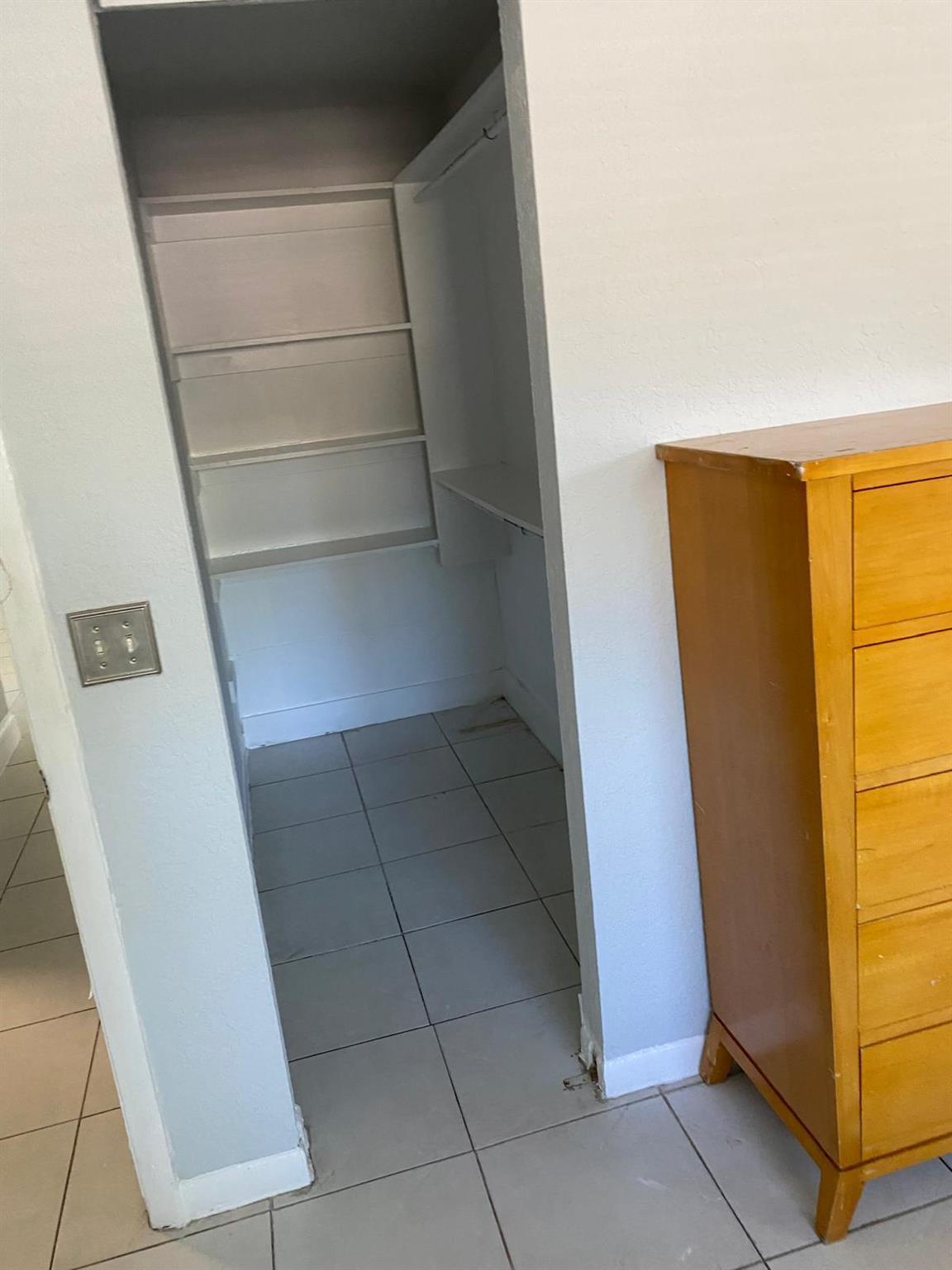 BOCA VISTA CONDO - Residential Lease