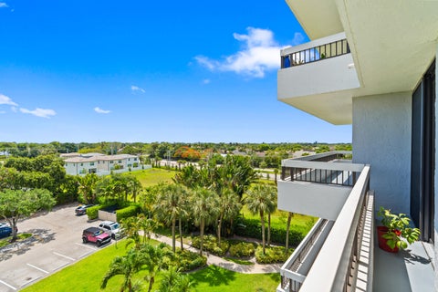 Tiny photo for 23200 Camino Del Mar #603, Boca Raton, FL 33433 (MLS # B26033248)