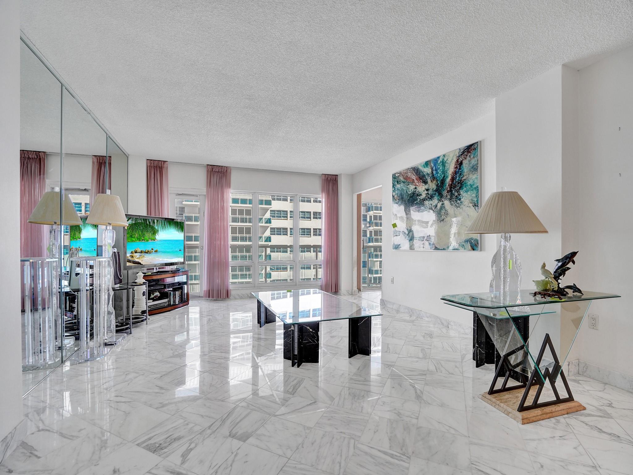SOUTHPOINT CONDO - Residential