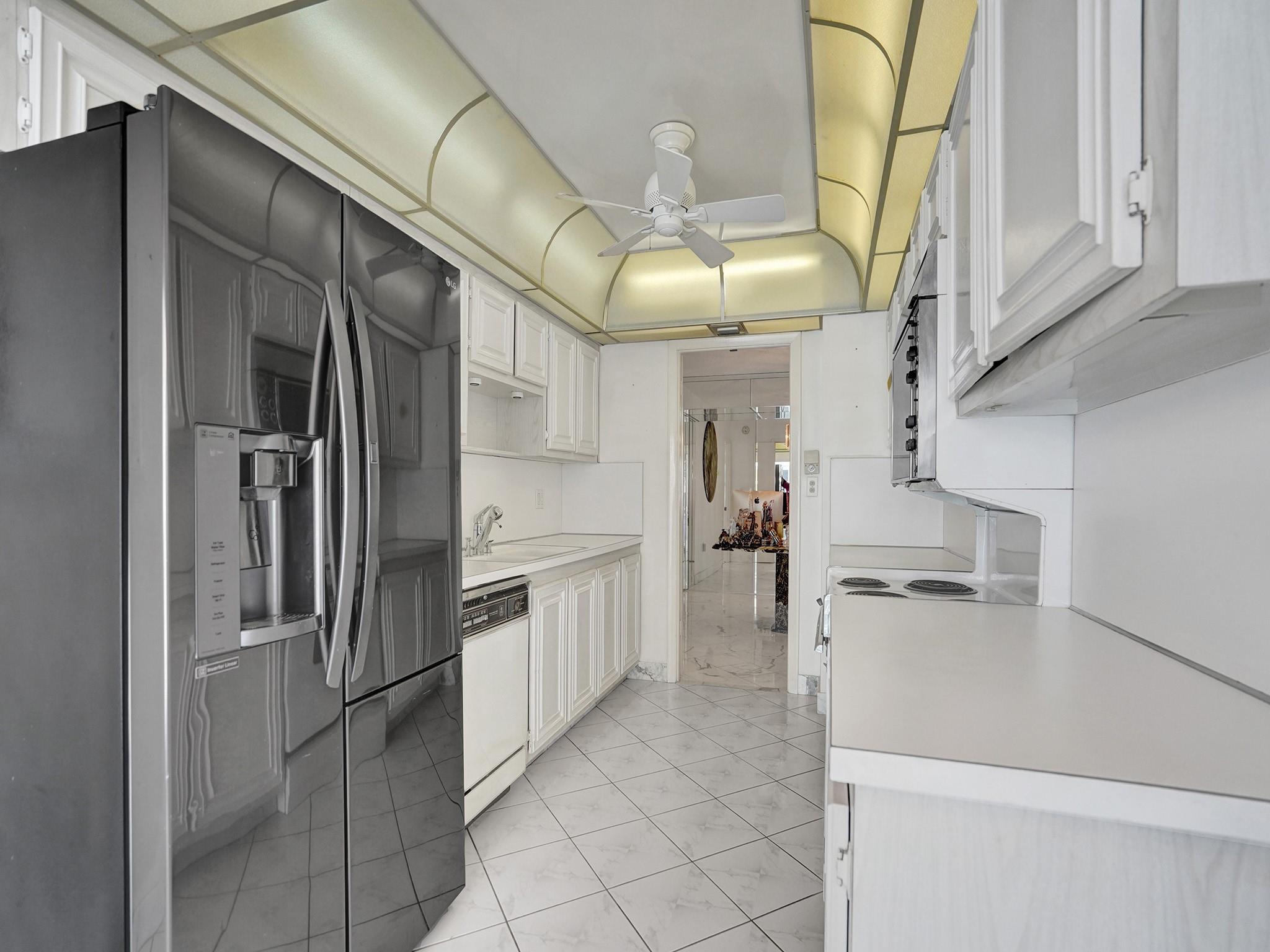 SOUTHPOINT CONDO - Residential