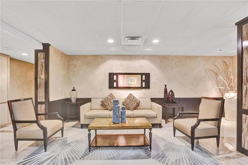 SOUTHPOINT CONDO - Residential