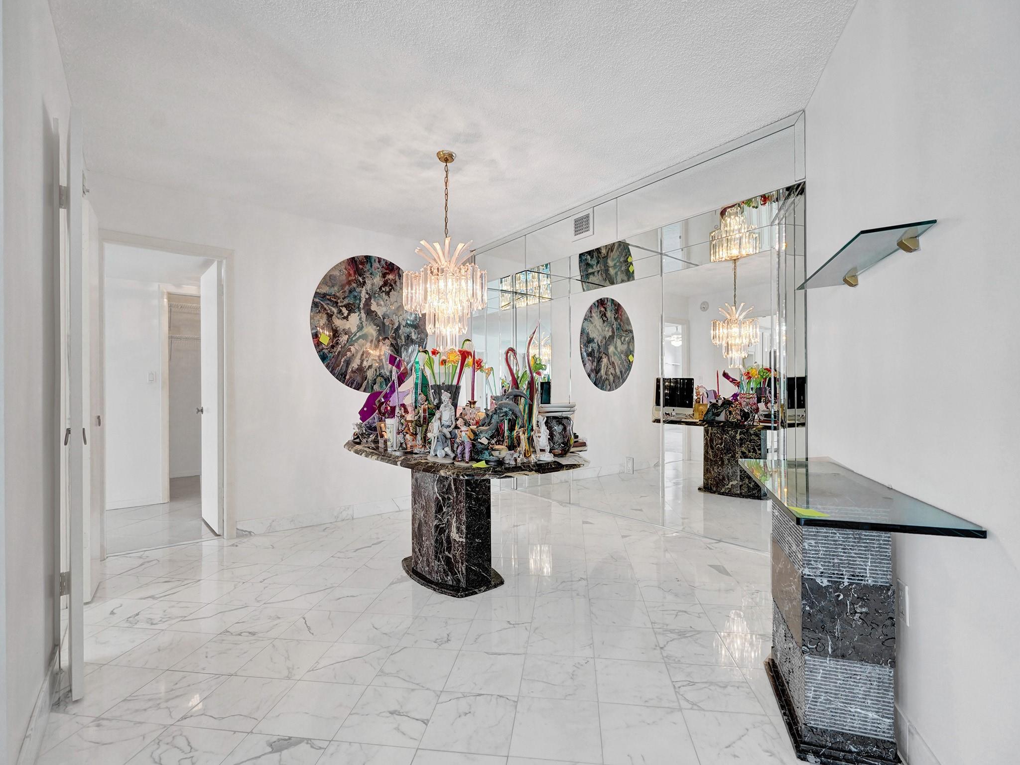 SOUTHPOINT CONDO - Residential
