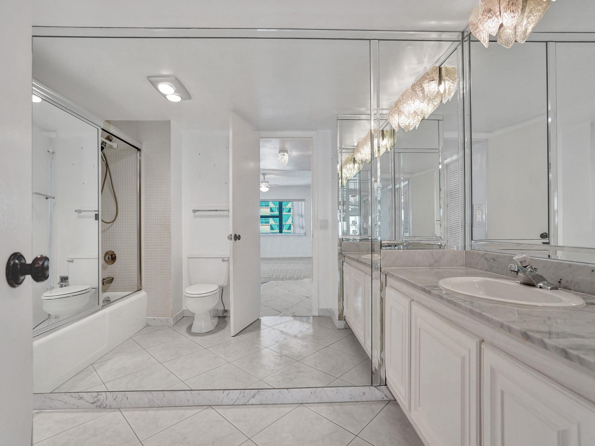 SOUTHPOINT CONDO - Residential