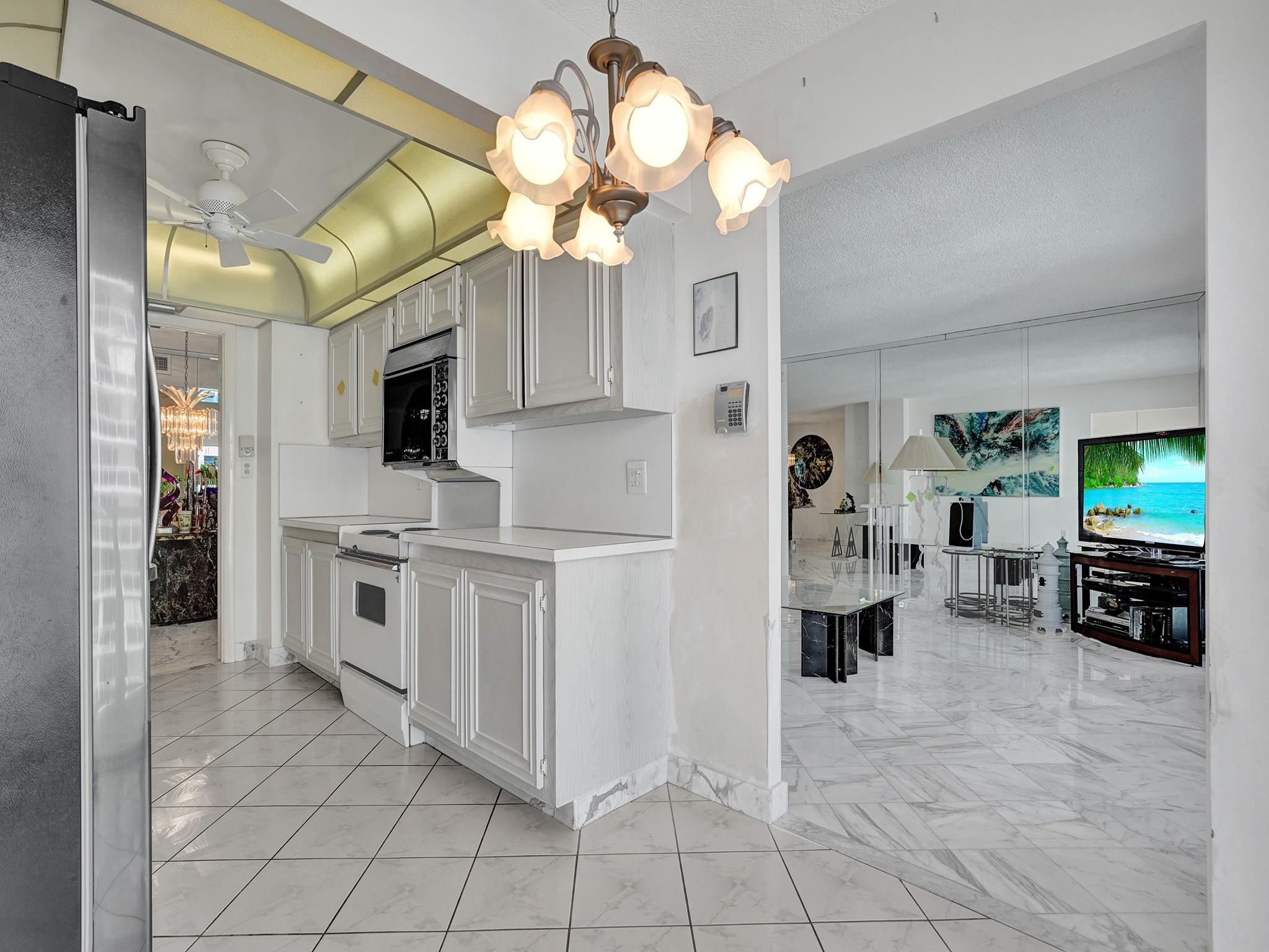 3410 Galt Ocean Dr 1003N, Fort Lauderdale, FL, 33308/$525,000 1 3410 Galt Ocean Dr 1003N