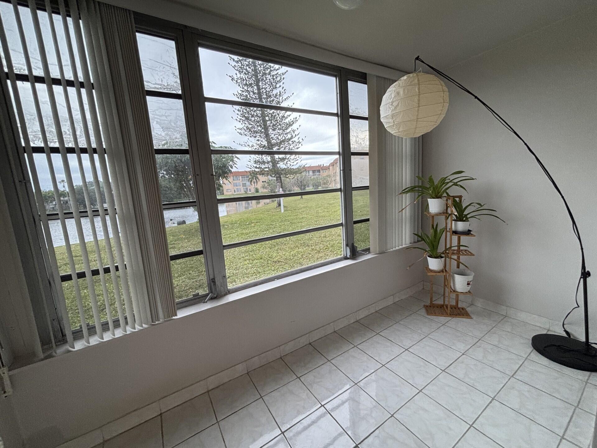 SUNRISE LAKES 77 CONDO - Residential