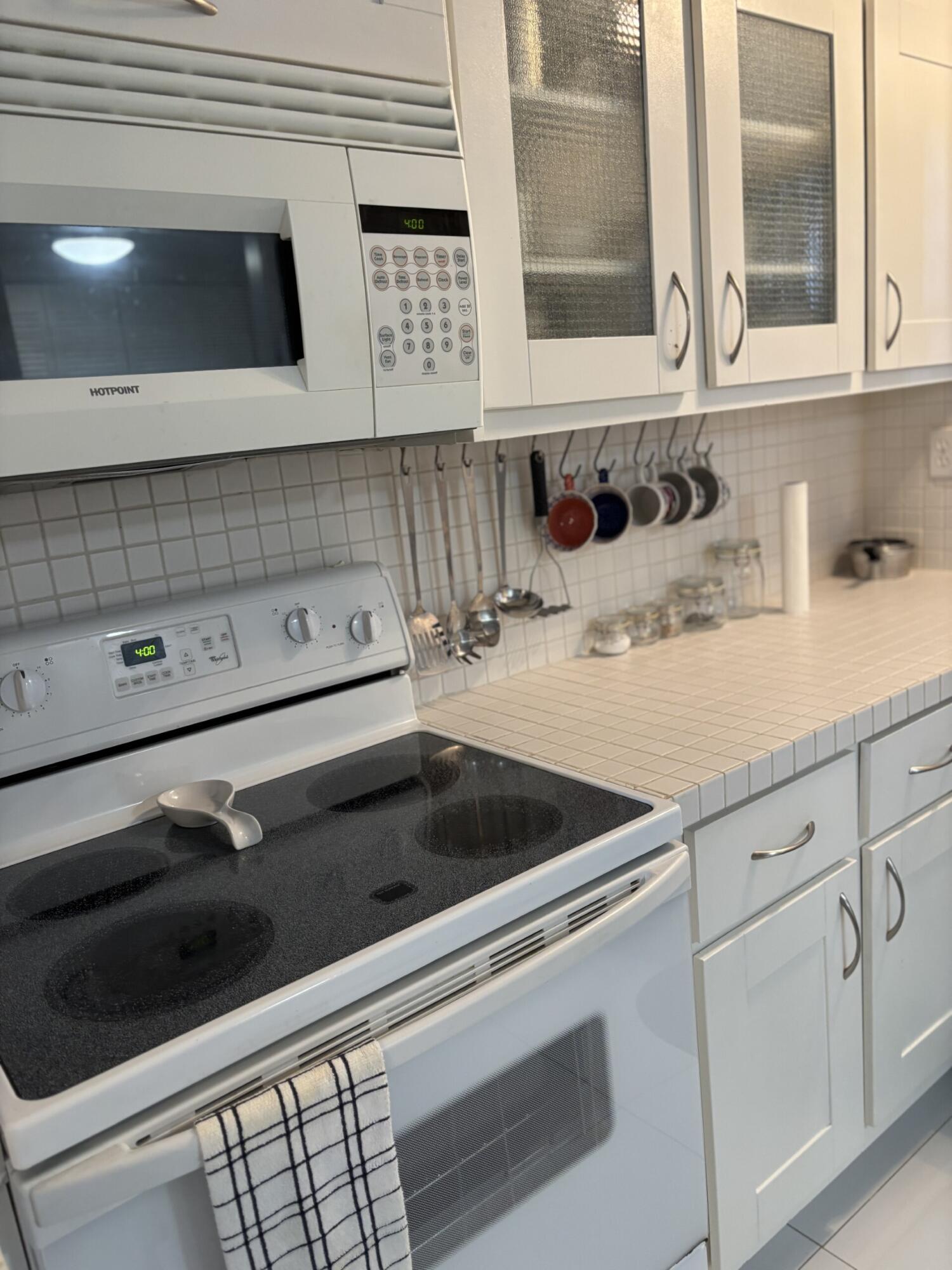 SUNRISE LAKES 77 CONDO - Residential