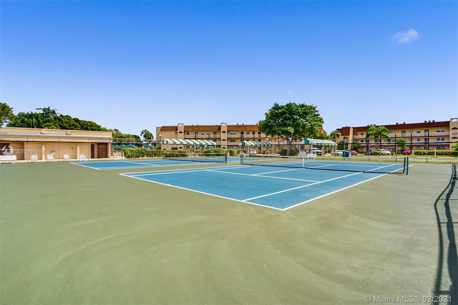 SUNRISE LAKES 77 CONDO - Residential