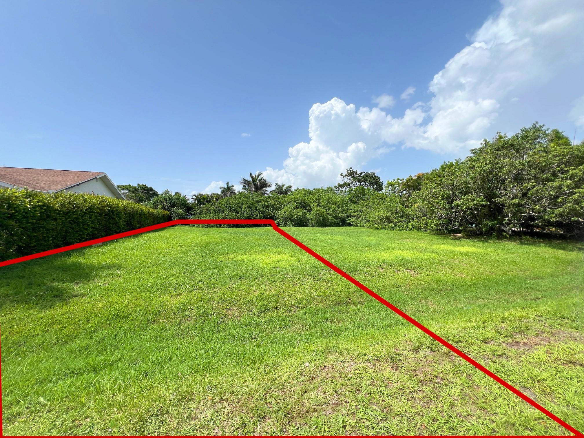 *** NAPLES PARK – LOWEST PRICED LOT! UNDER ASSESSED VALUE! ****
Calling all Builders, Developers, Investors, Retirees, and Visionaries—this is your chance to own land in one of Naples’ most desirable neighborhoods. With NO HOA, you’ll enjoy complete freedom and endless potential.
Just 4 minutes to world-famous Vanderbilt Beach, and minutes to Mercato, Whole Foods, dining, shopping, and nightlife—the location is unbeatable. Bike to the beach, walk to local favorites, or create the perfect tropical retreat or high-demand rental investment.
This ready-to-build lot is a rare find in Naples Park. Location, lifestyle, and value—this one checks every box! Best of all you can SEE IT ANYTIME!
