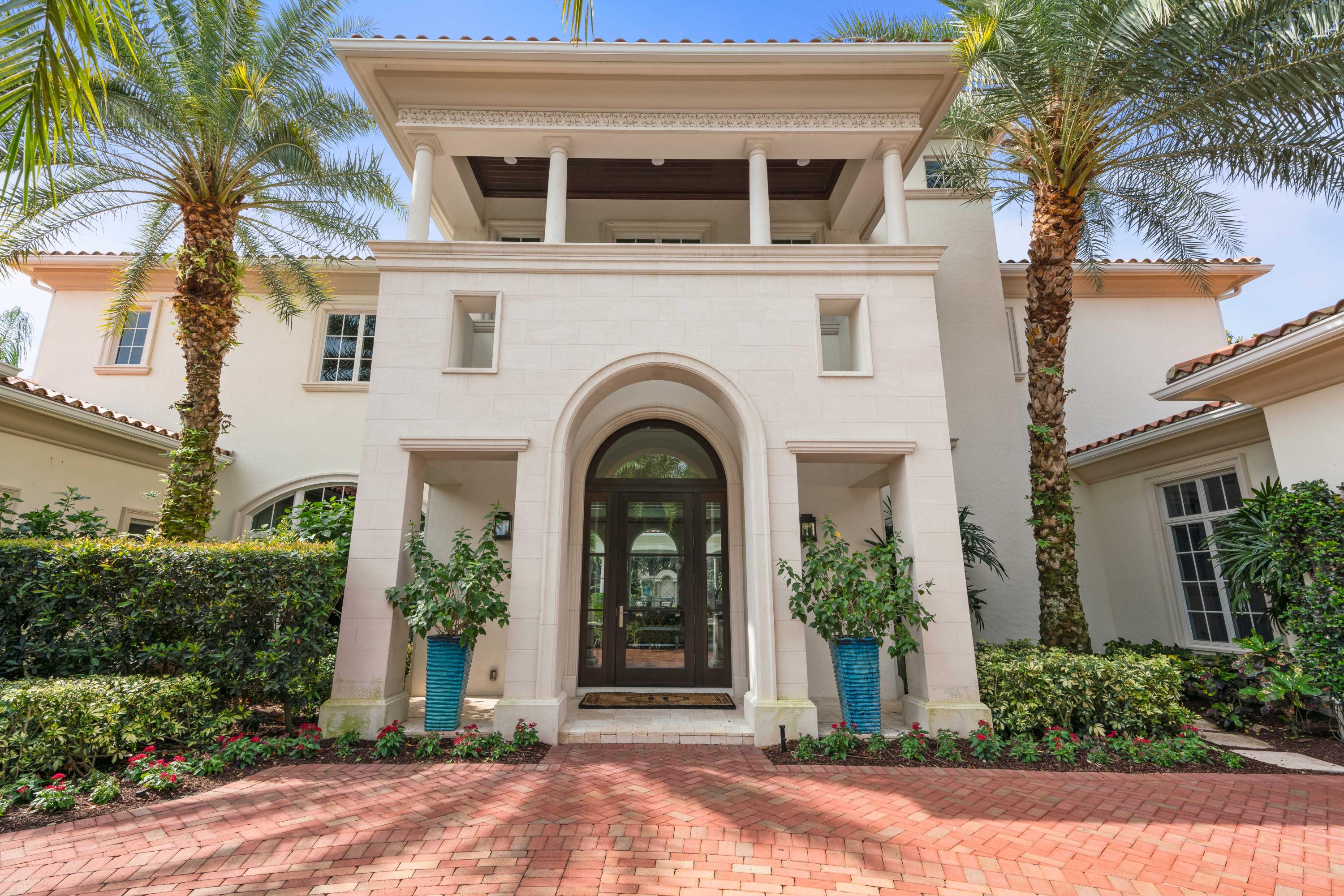 OLD PALM 4 - Residential