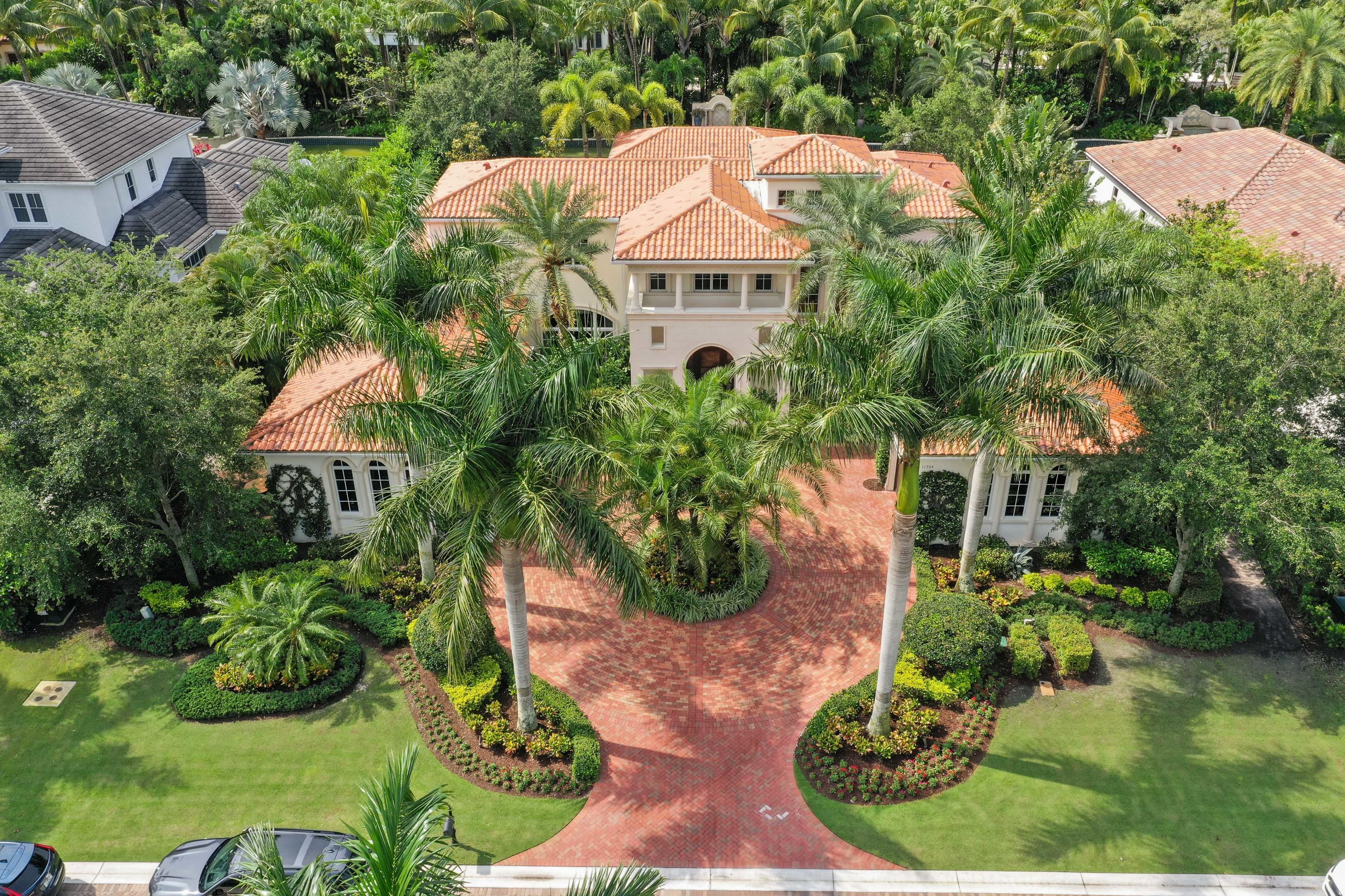 OLD PALM 4 - Residential