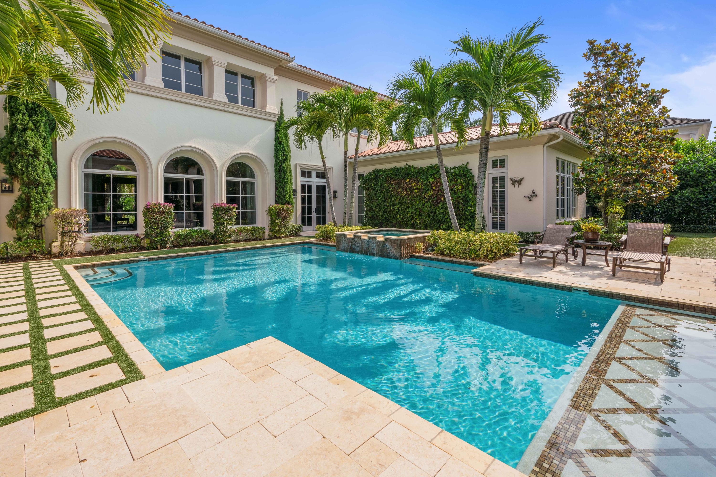 OLD PALM 4 - Residential