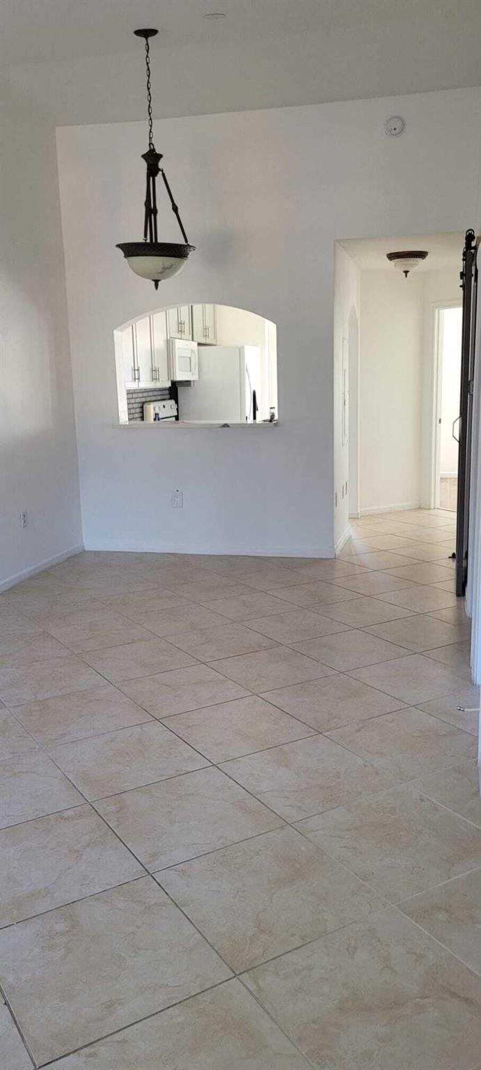 COVE AT BRIAR BAY CONDO - Residential Lease