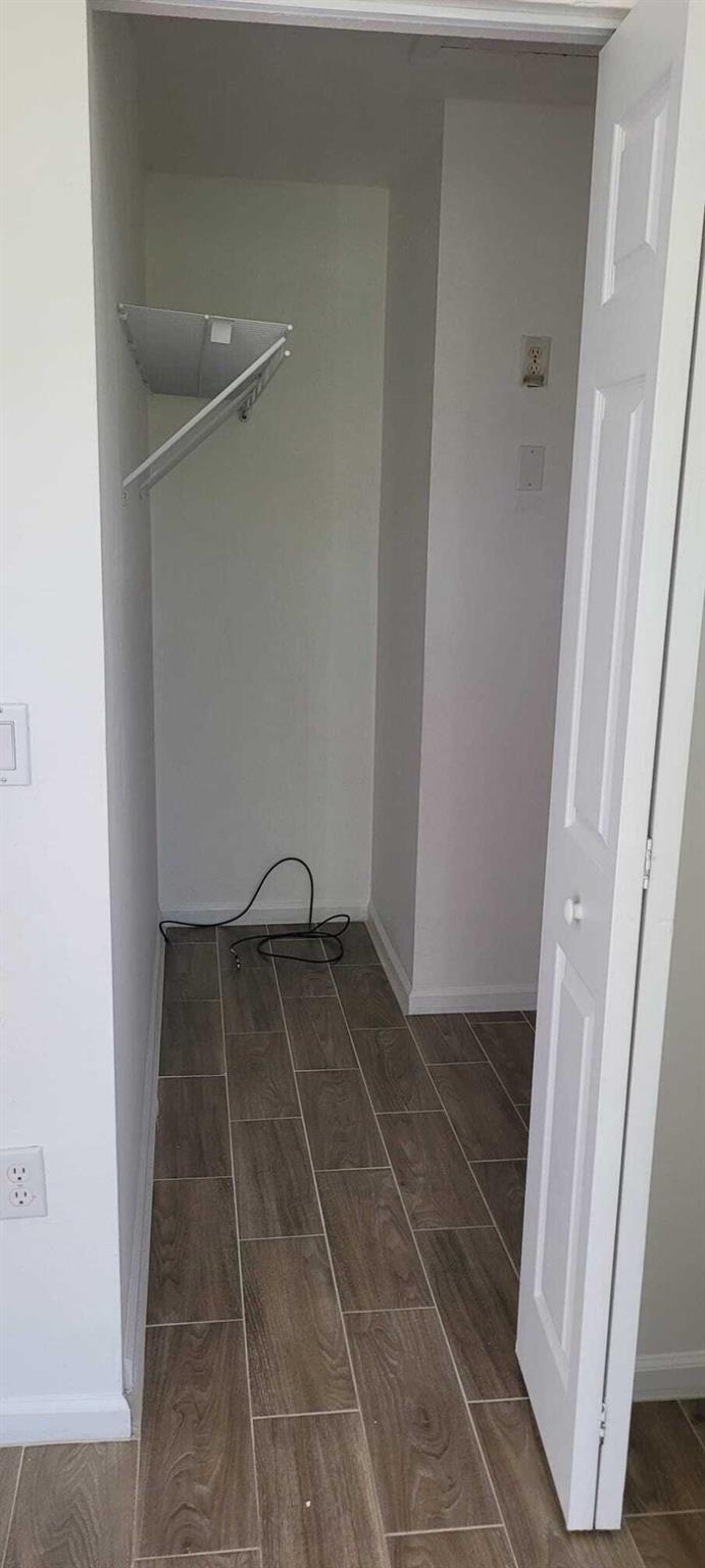 COVE AT BRIAR BAY CONDO - Residential Lease