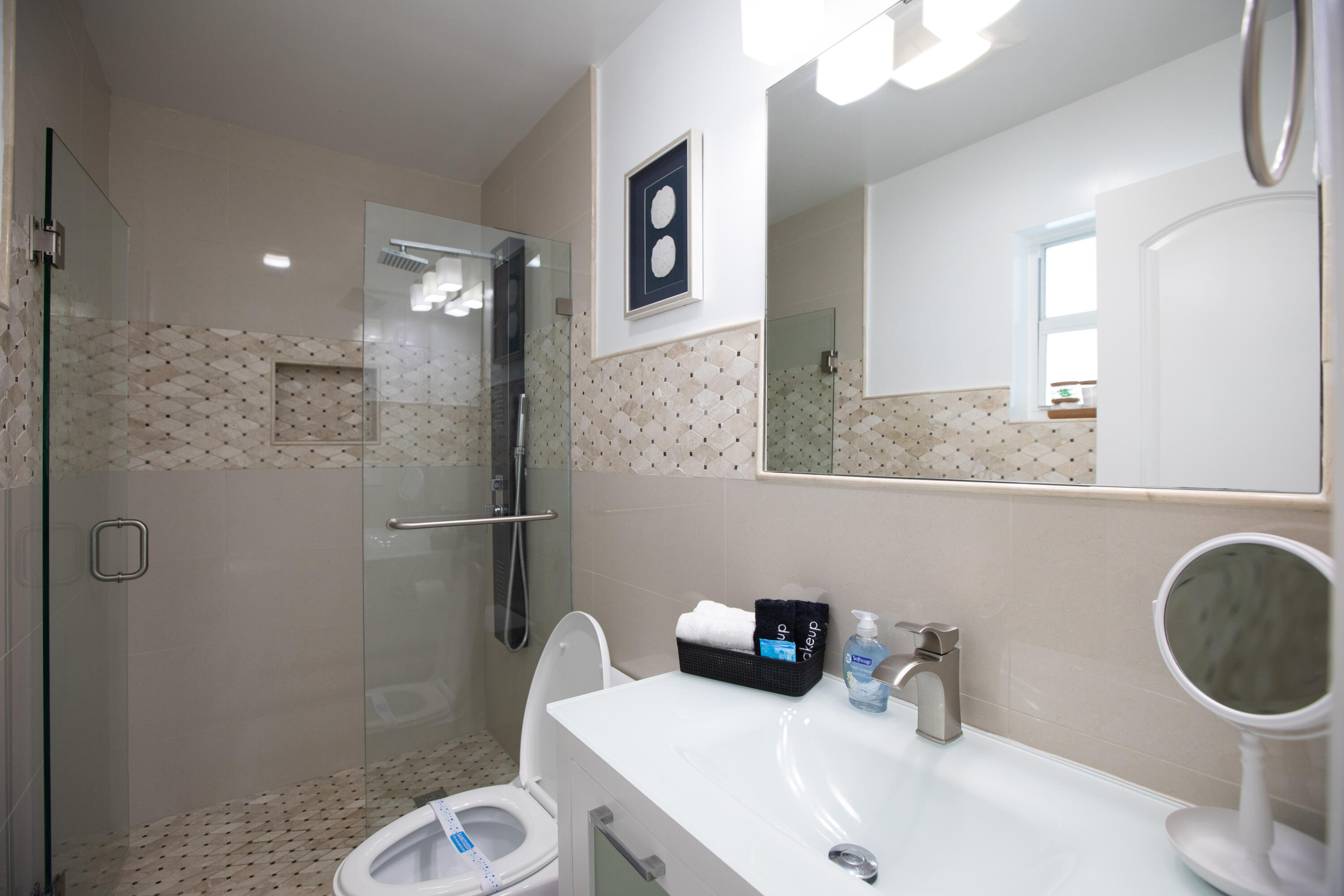 MEADOW PARK 3 - Residential Lease