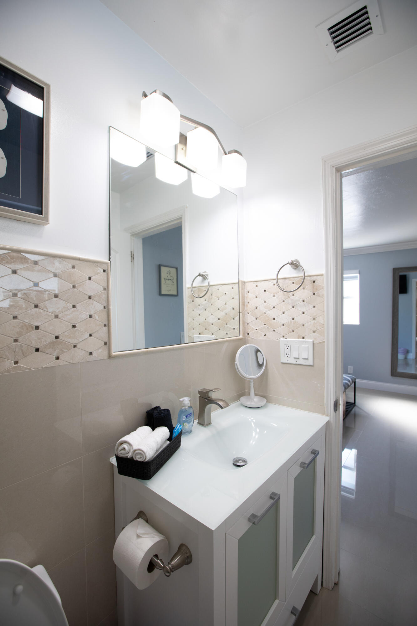 MEADOW PARK 3 - Residential Lease