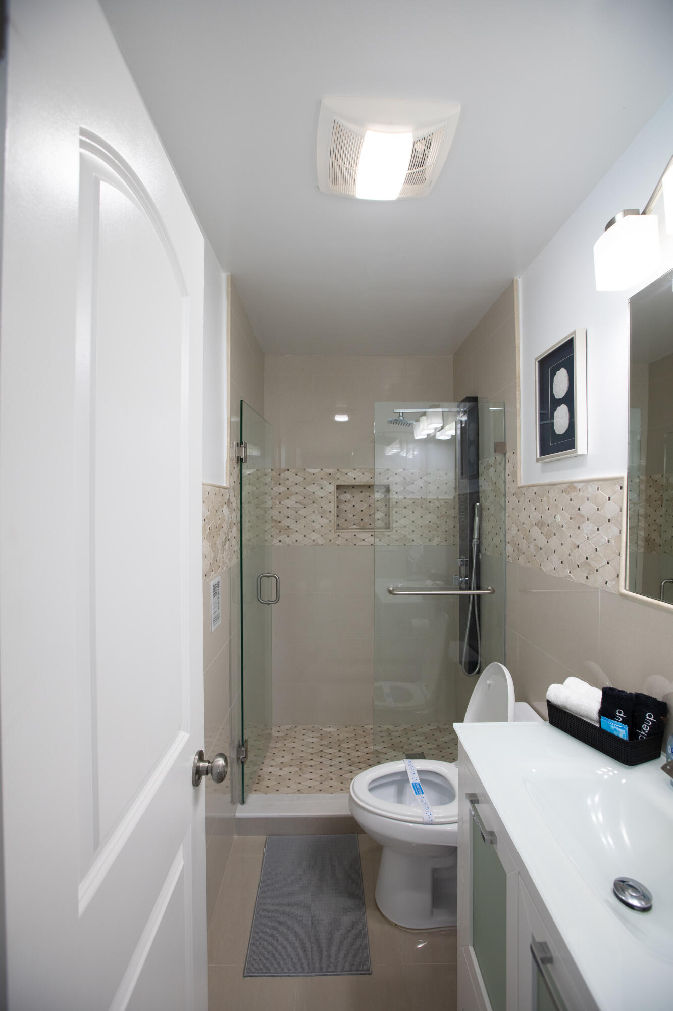 MEADOW PARK 3 - Residential Lease