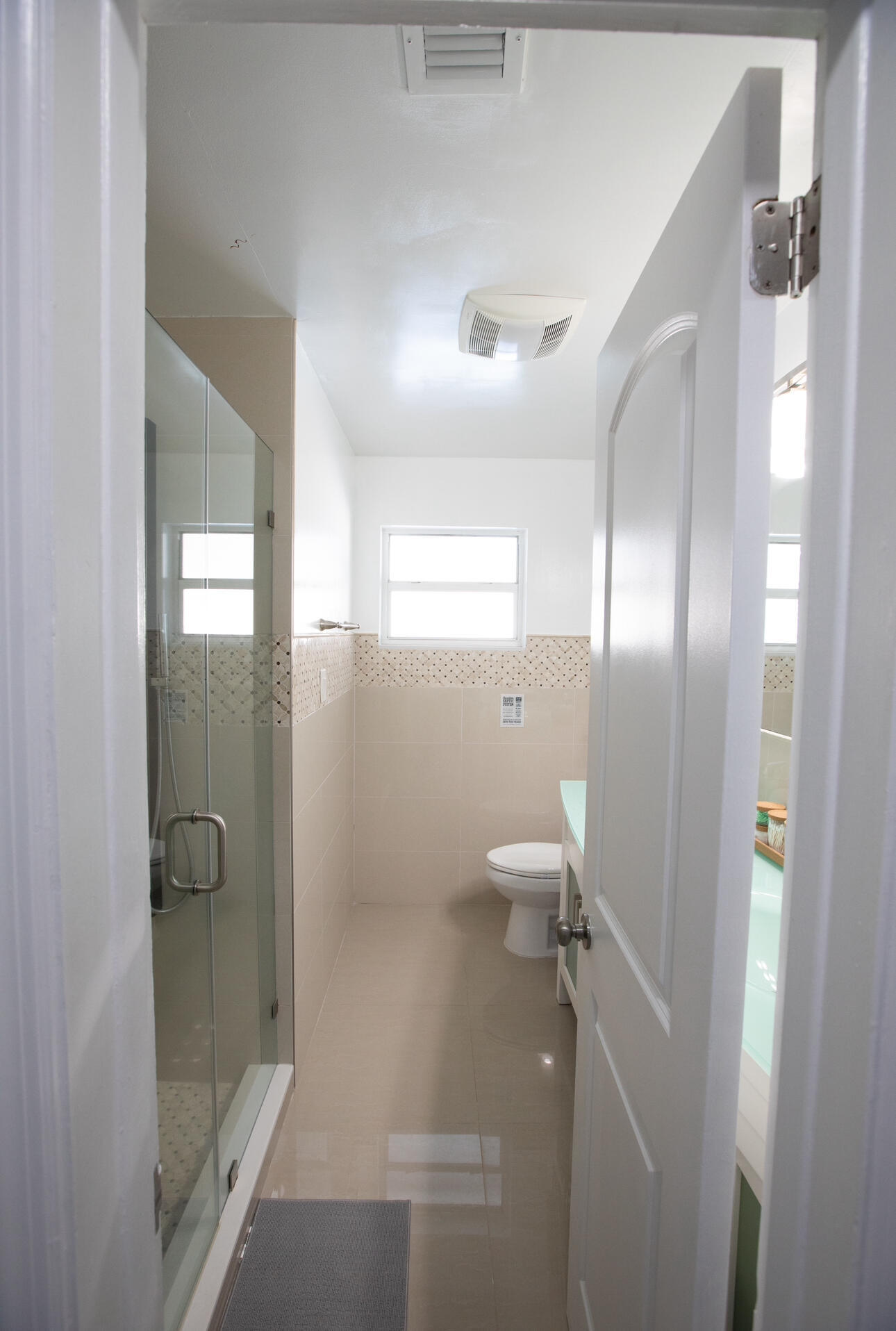 MEADOW PARK 3 - Residential Lease