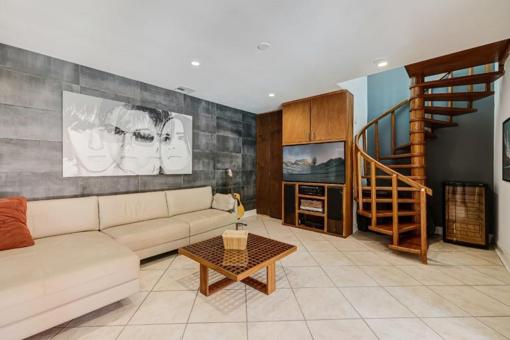 LAUDERDALE HARBORS - Residential