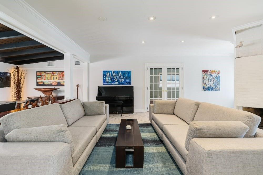 LAUDERDALE HARBORS - Residential