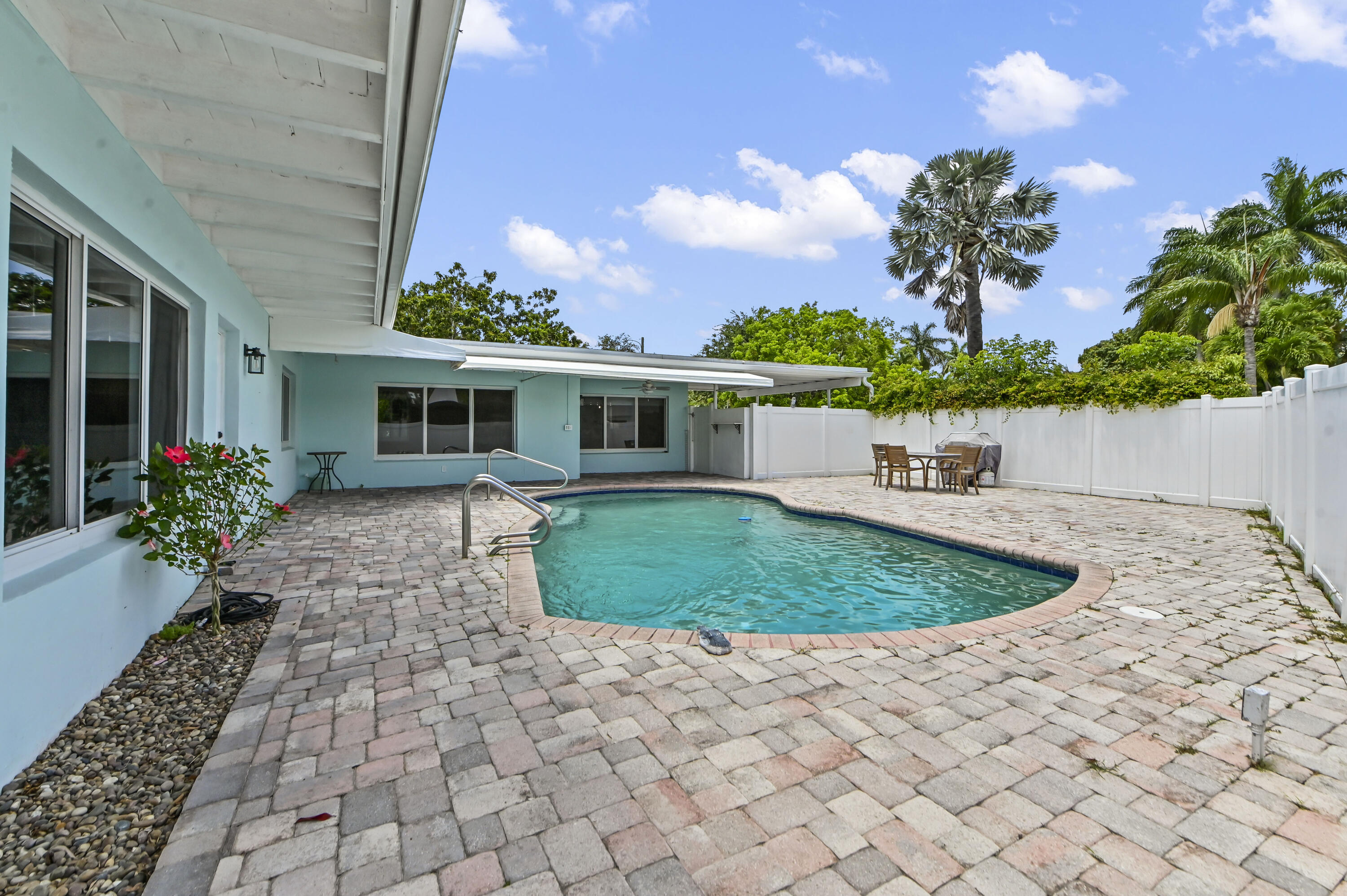 HILLBROOK - Residential